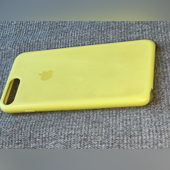 Apple iPhone 8+ Phone Case - Light Yellow - Picture 4 of 5